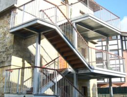 Reforma de escalera en Larrabetzu, Arquitectura Bilbao, Smark Studio